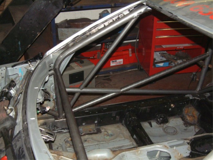 Klatka bezpieczeństwa Custom Cages Mazda RX8 (T45