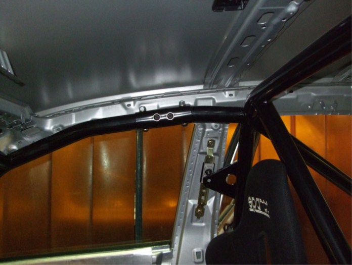 Klatka bezpieczeństwa Custom Cages Mitsubishi Lancer EVO